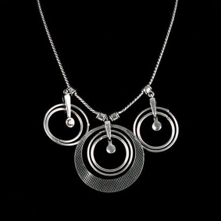 Collier En M&eacute;tal Omacco