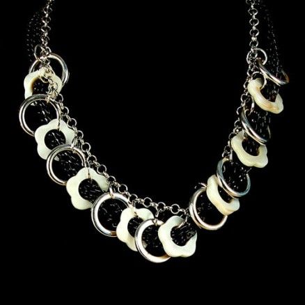 Collier En M&eacute;tal