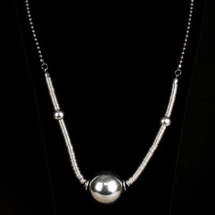 Collier En M&eacute;tal