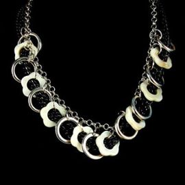 Collier En M&eacute;tal