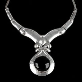 Collier Exub&eacute;rance